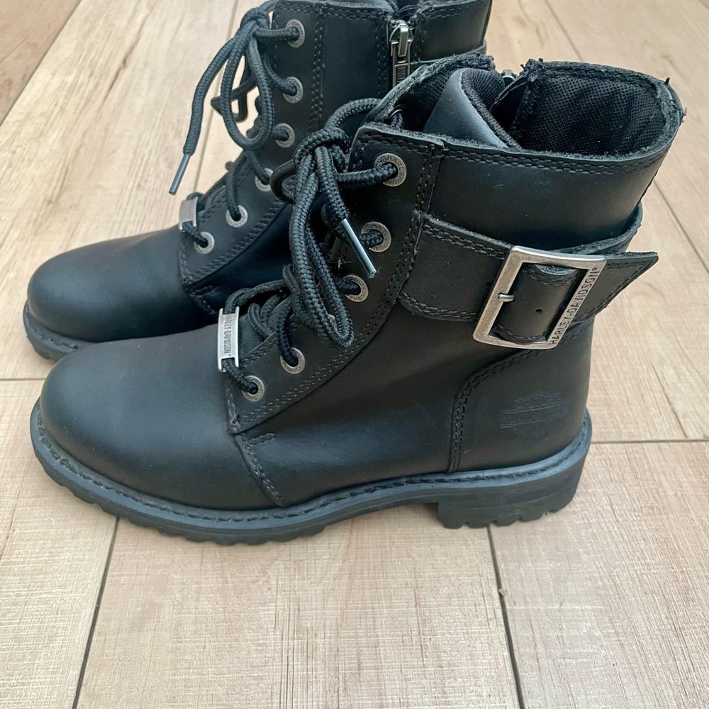 Harley-Davidson Women's Black Leather Boots - Picture 2 of 5